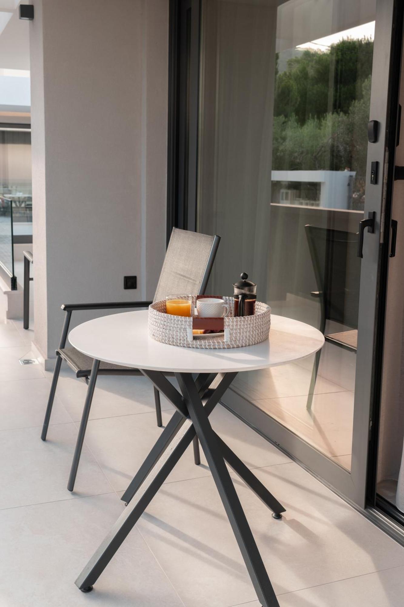 Sealuxe Living Aparthotel Nea Iraklitsa Kültér fotó