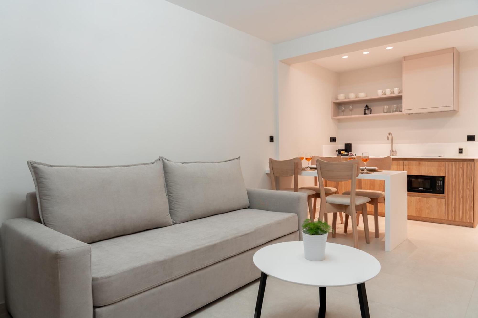 Sealuxe Living Aparthotel Nea Iraklitsa Kültér fotó